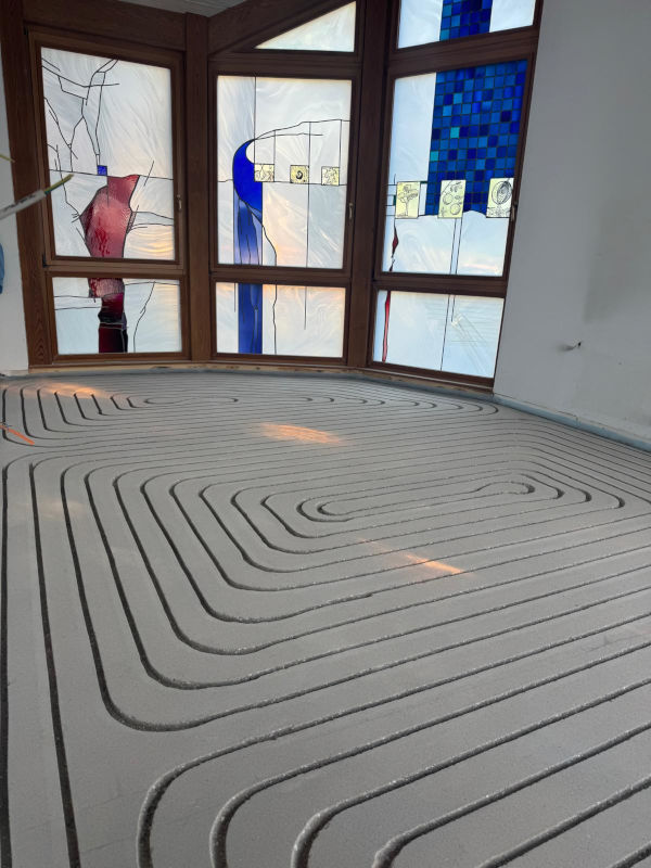 Fußbodenheizung fräsen Adam Ciba - Experte für Fußbodenheizungen