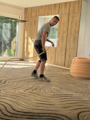 Fußbodenheizugn Fräsen - Vorteile einer Fußbodenheizung - Verlegung einer Fußbodenheizung