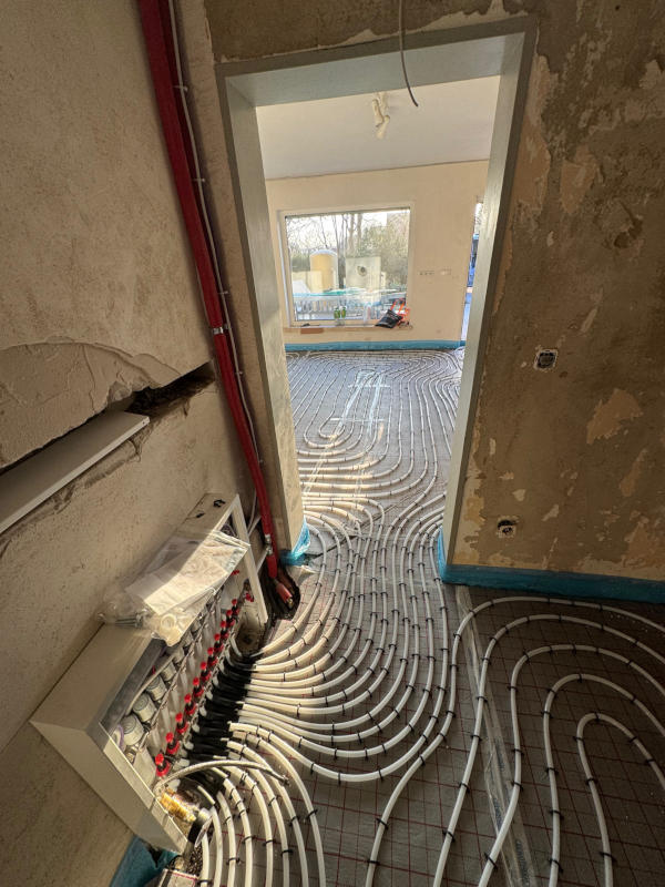 Fußbodenheizung Fräsen Adam Ciba - Fragen und Antworten zum Tackersystem